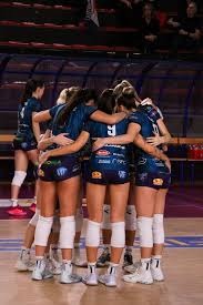 saas-dashboard-overview